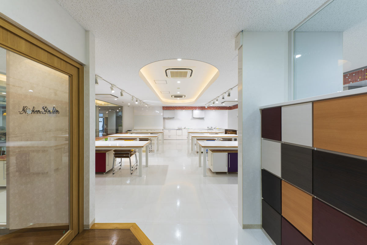 プラザおおむら